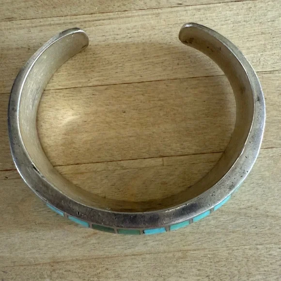 Vintage Native American Sterling Silver with Turquoise Mosaic Inset Bracelet - Picture 3 of 3